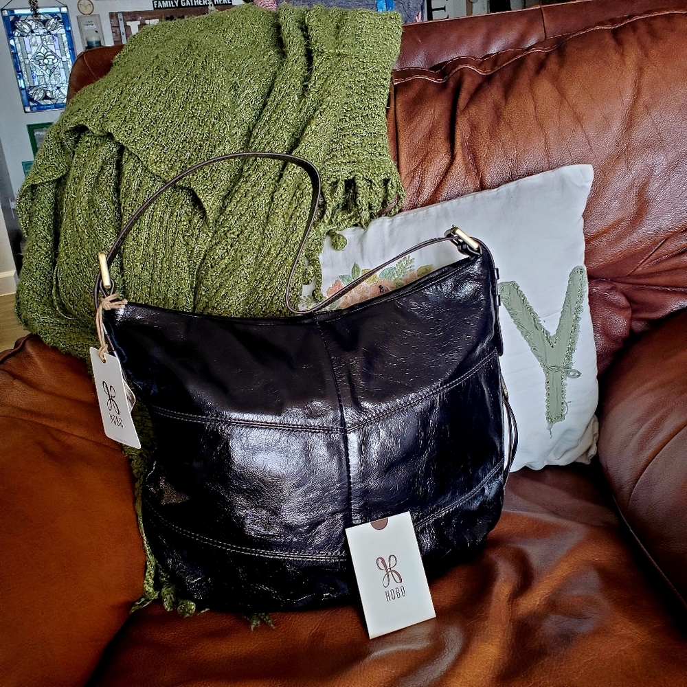 Vintage Hide HOBO Serra Shoulder Bag- BRAND NEW WITH TAGS